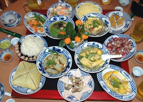 Mâm cỗ cúng ông bà tổ tiên (hình 3)